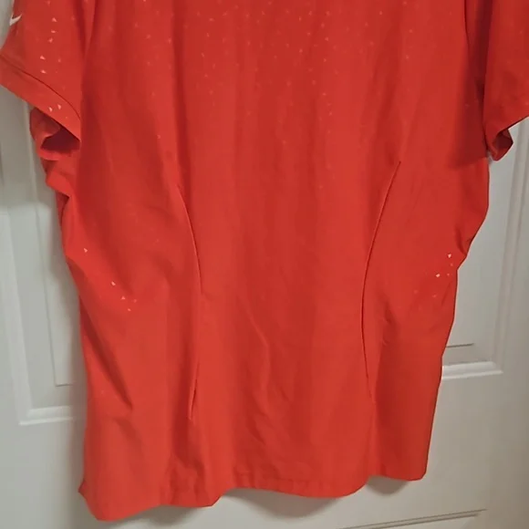 Women's Nike GOLF DriFit Polo - Picture 6 of 8